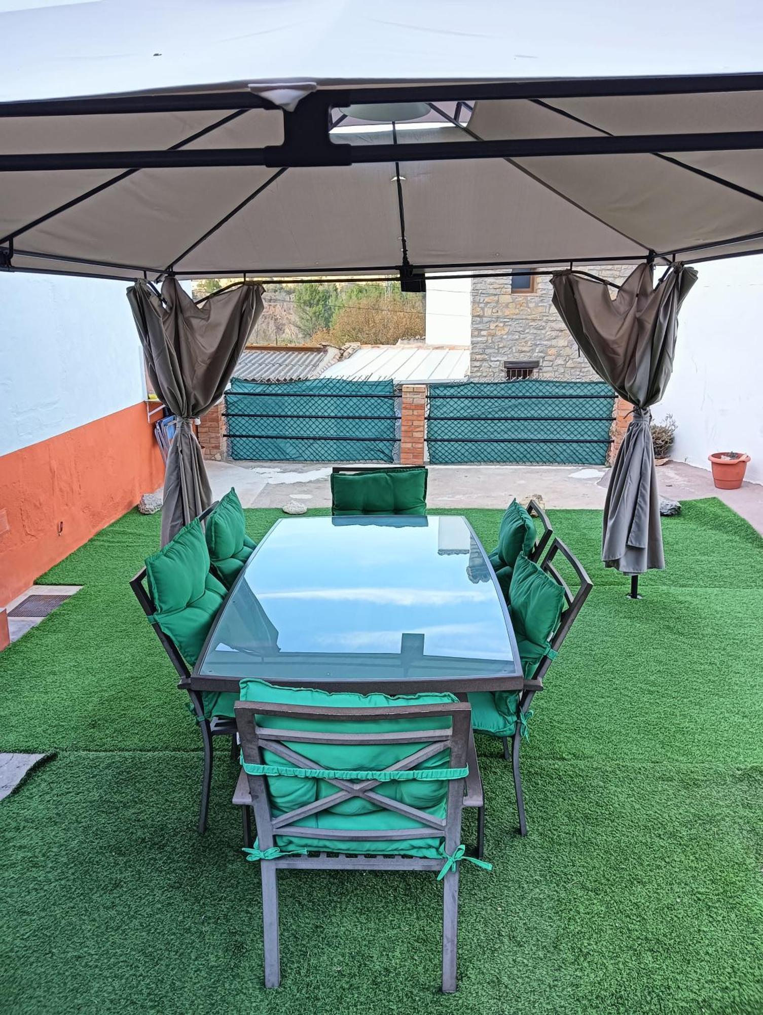 La Casita De La Alqueria, * Montanejos